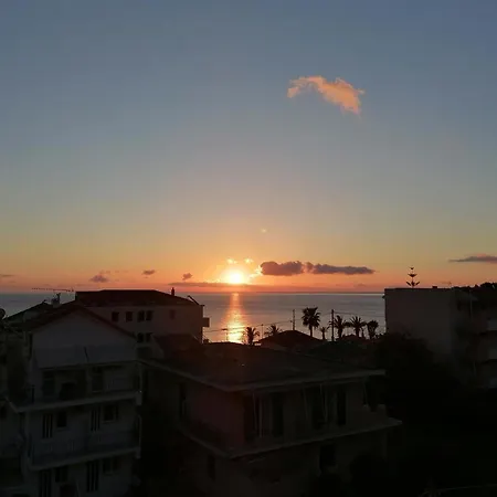 Marinos Sea View 2 Apartman Pórosz