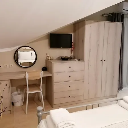 Marinos Sea View 2 Apartman Pórosz