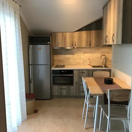 Marinos Sea View 2 * Порос